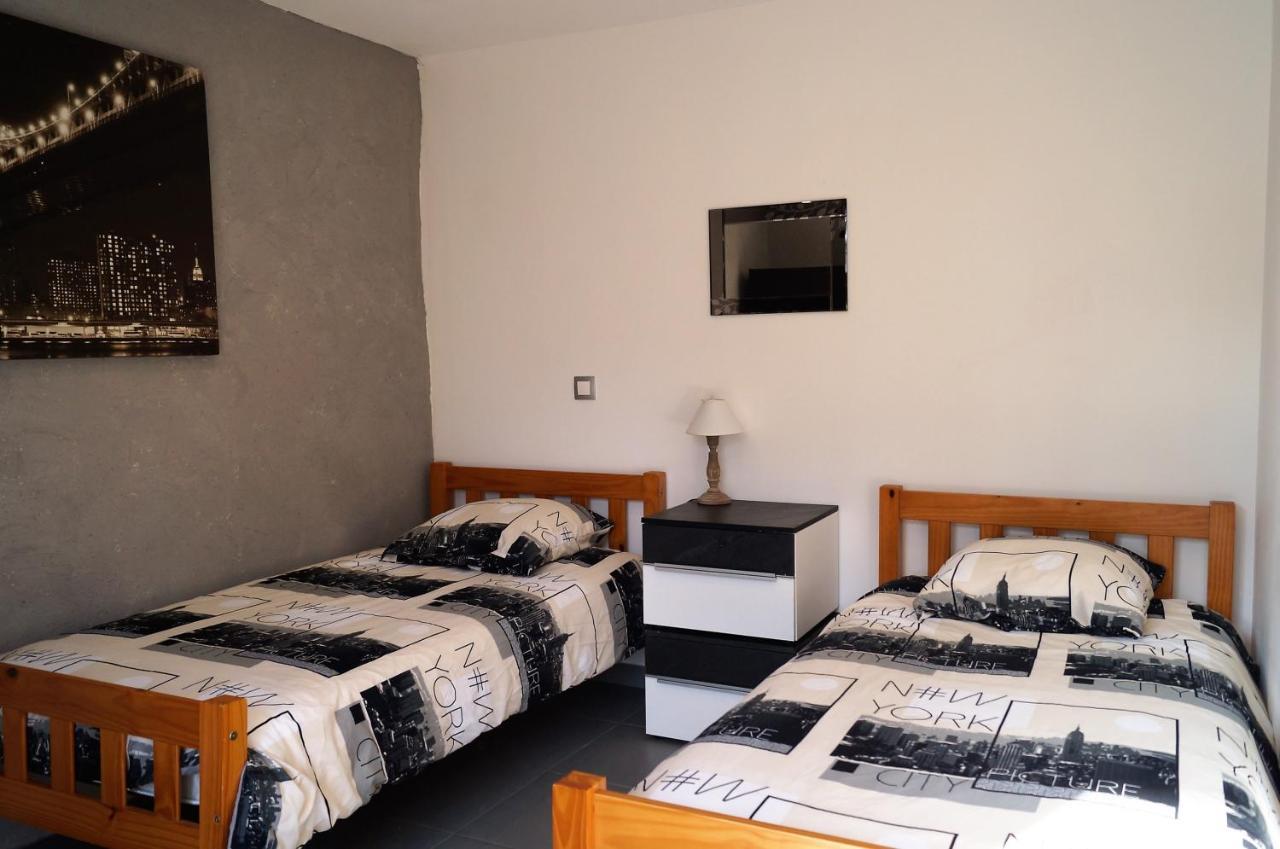 Villa 24H Le Mans - Les Haies Gite, Near Le Mans Circuit Coulans-sur-Gée Exterior foto